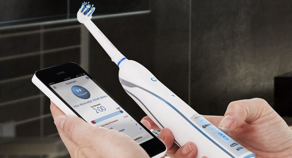 Oral-B Pro 6000 CrossAction Electric Rechargeable Toothbrush Smart