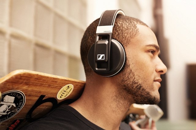 Sennheiser Urbanite XL Over-Ear Headphones Wear